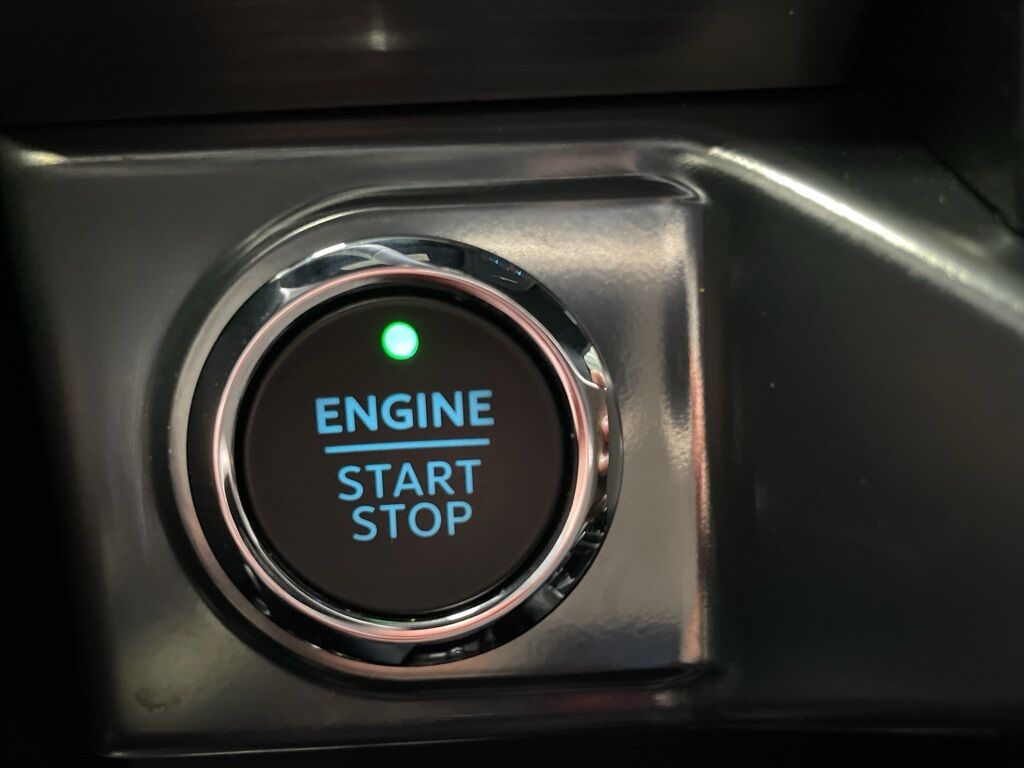 2023 Ford F-150 4x4 SuperCrew Lariat Minocqua WI 2023 Ford F-150 4x4 SuperCrew Lariat Minocqua WI