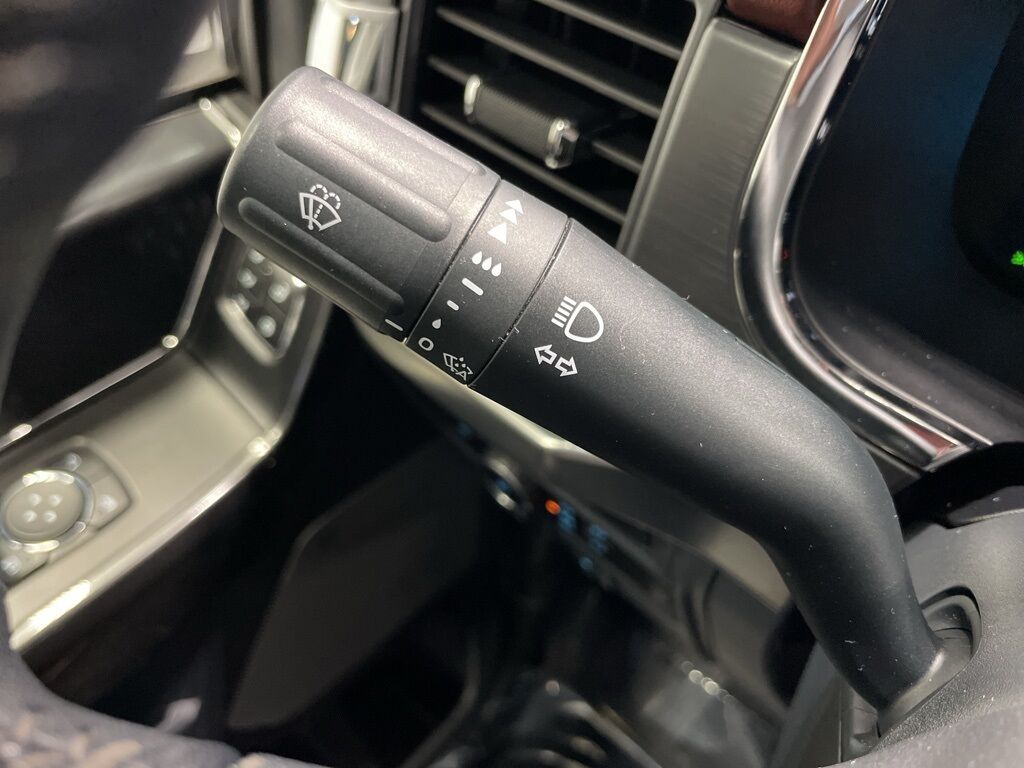 2023 Ford F-150 4x4 SuperCrew Lariat Minocqua WI 2023 Ford F-150 4x4 SuperCrew Lariat Minocqua WI