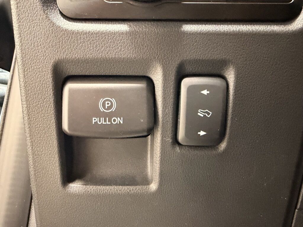 2023 Ford F-150 4x4 SuperCrew Lariat Minocqua WI 2023 Ford F-150 4x4 SuperCrew Lariat Minocqua WI