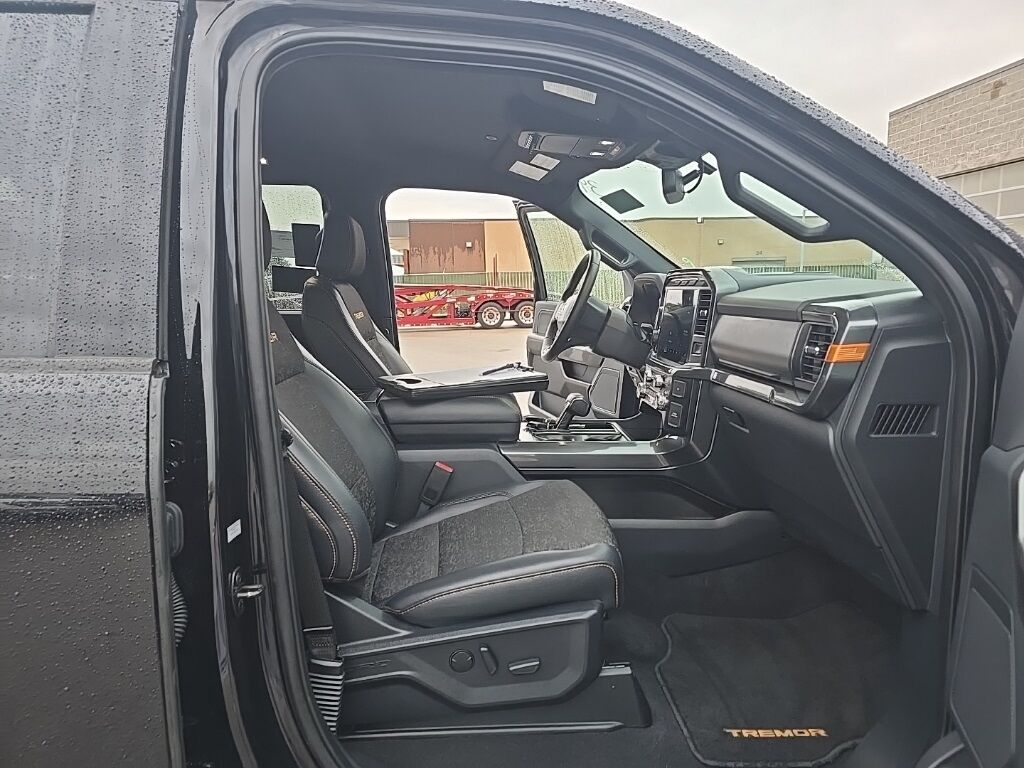 2023 Ford F-150 4x4 SuperCrew Tremor Minocqua WI 2023 Ford F-150 4x4 SuperCrew Tremor Minocqua WI