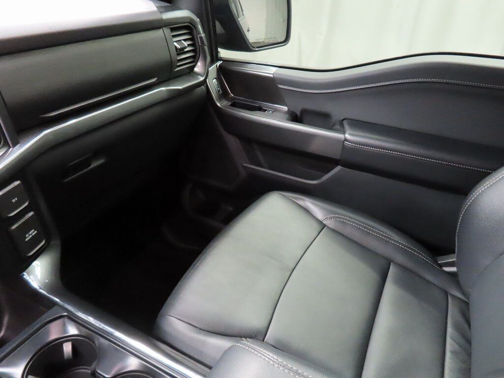 2023 Ford F-150 4x4 SuperCrew XLT Fond du Lac WI 2023 Ford F-150 4x4 SuperCrew XLT Fond du Lac WI