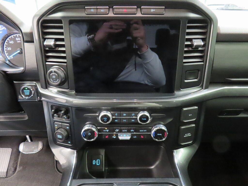 2023 Ford F-150 4x4 SuperCrew XLT Fond du Lac WI 2023 Ford F-150 4x4 SuperCrew XLT Fond du Lac WI