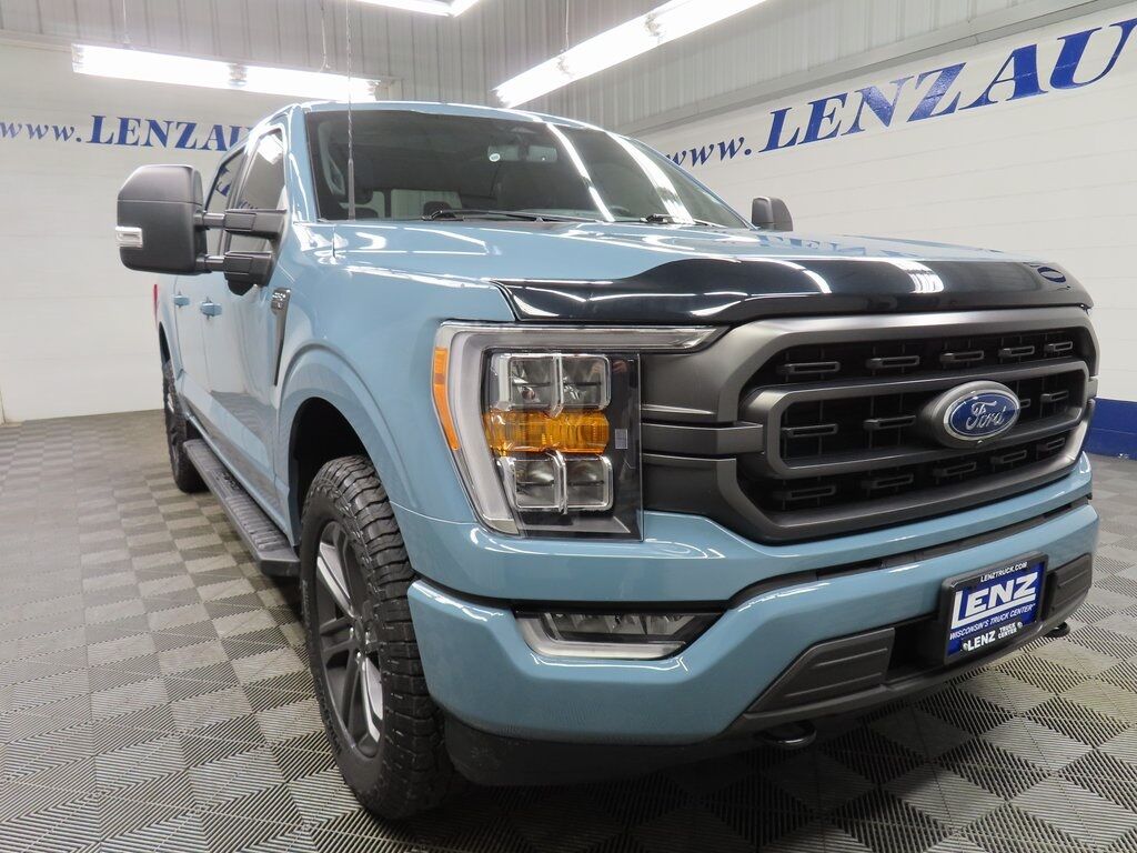 2023 Ford F-150 4x4 SuperCrew XLT Fond du Lac WI 2023 Ford F-150 4x4 SuperCrew XLT Fond du Lac WI