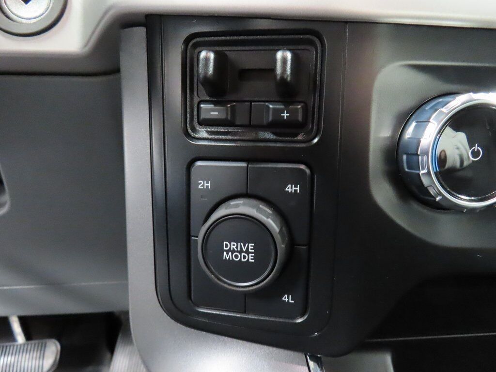 2023 Ford F-150 4x4 SuperCrew XLT Fond du Lac WI 2023 Ford F-150 4x4 SuperCrew XLT Fond du Lac WI