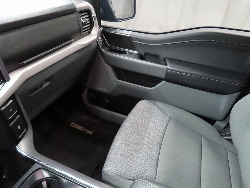 2023 Ford F-150 4x4 SuperCrew XLT Fond du Lac WI 2023 Ford F-150 4x4 SuperCrew XLT Fond du Lac WI