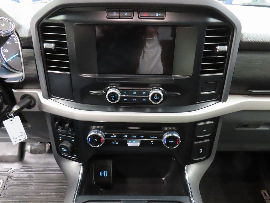 2023 Ford F-150 4x4 SuperCrew XLT Fond du Lac WI 2023 Ford F-150 4x4 SuperCrew XLT Fond du Lac WI