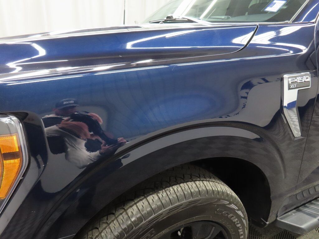 2023 Ford F-150 4x4 SuperCrew XLT Fond du Lac WI 2023 Ford F-150 4x4 SuperCrew XLT Fond du Lac WI