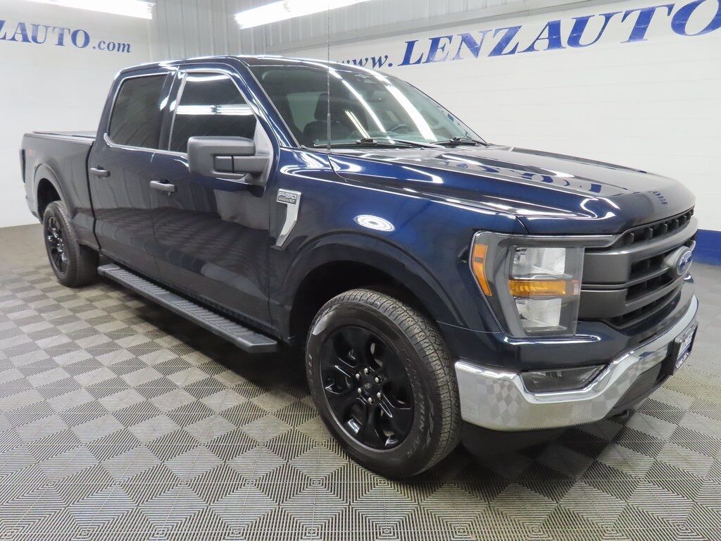 2023 Ford F-150 4x4 SuperCrew XLT Fond du Lac WI 2023 Ford F-150 4x4 SuperCrew XLT Fond du Lac WI