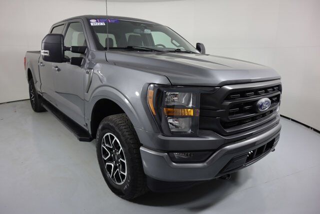 2023 Ford F-150 XLT FX4 photo 3