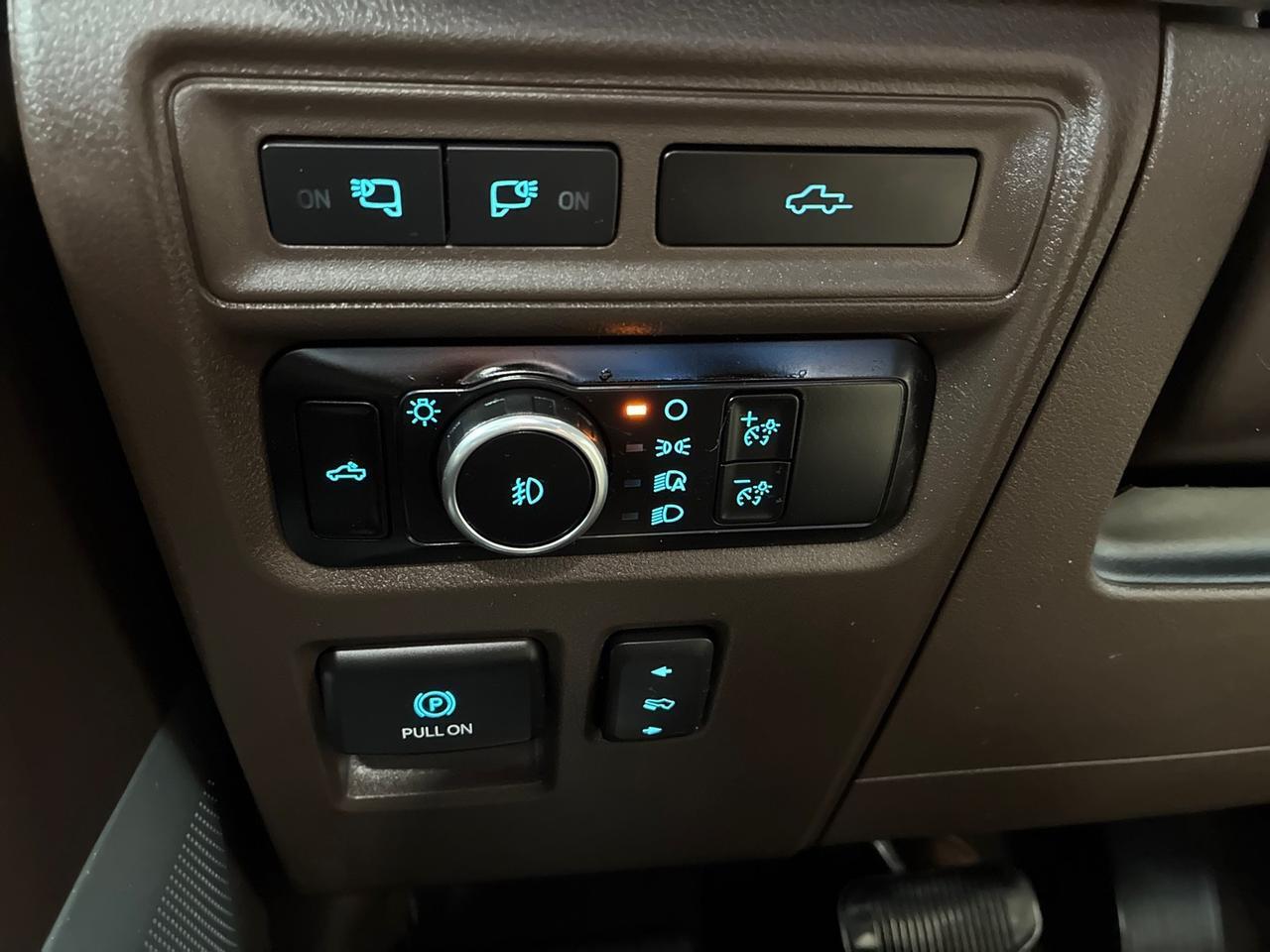 2023 Ford F-150 King Ranch, 601A Pkg, Pano Roof, FX4, Tow Pkg, 36 Gallon Tank, 360 Camera Houston TX 2023 Ford F-150 King Ranch, 601A Pkg, Pano Roof, FX4, Tow Pkg, 36 Gallon Tank, 360 Camera Houston TX