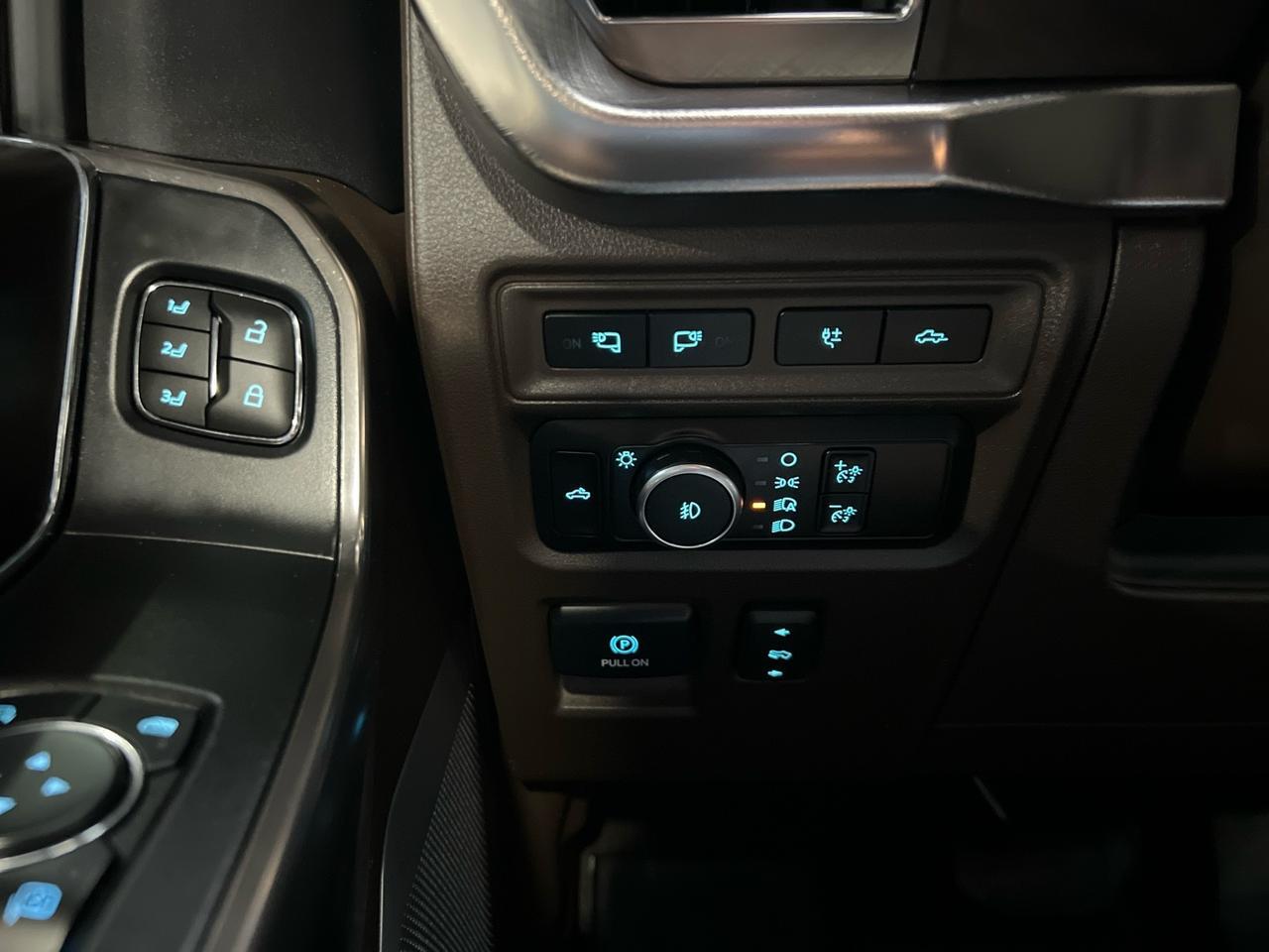 2023 Ford F-150 King Ranch, 601A Pkg, Pano Roof, Leveling Kit, Max Tow, FX4, Pro Power Houston TX 2023 Ford F-150 King Ranch, 601A Pkg, Pano Roof, Leveling Kit, Max Tow, FX4, Pro Power Houston TX