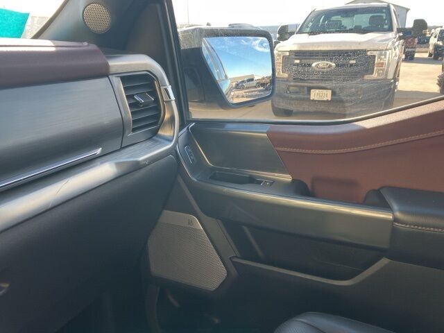 2023 Ford F-150 Lariat Watertown SD 2023 Ford F-150 Lariat Watertown SD