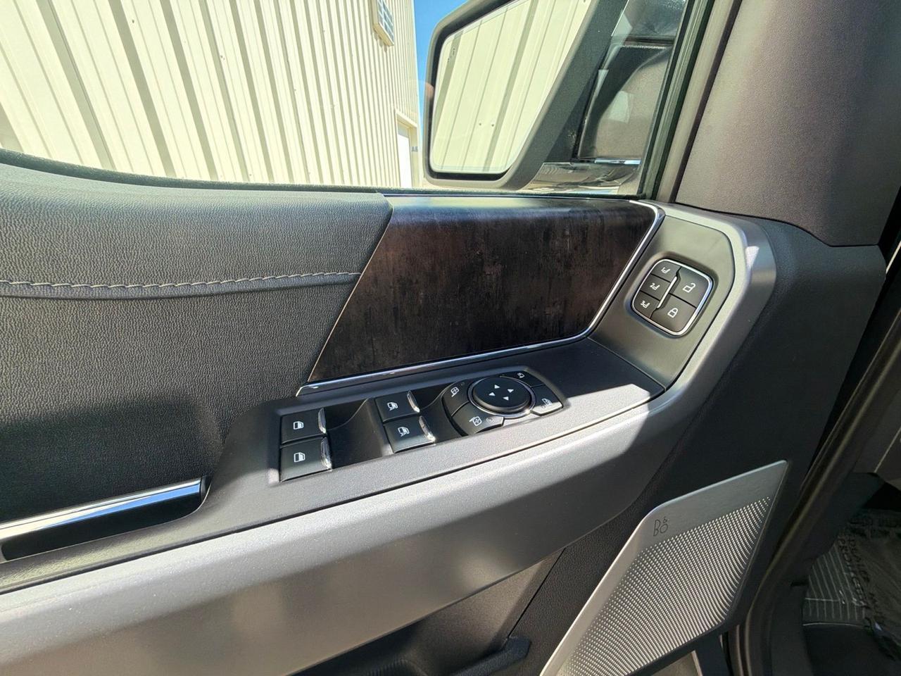 2023 Ford F-150 Lariat Watertown SD 2023 Ford F-150 Lariat Watertown SD