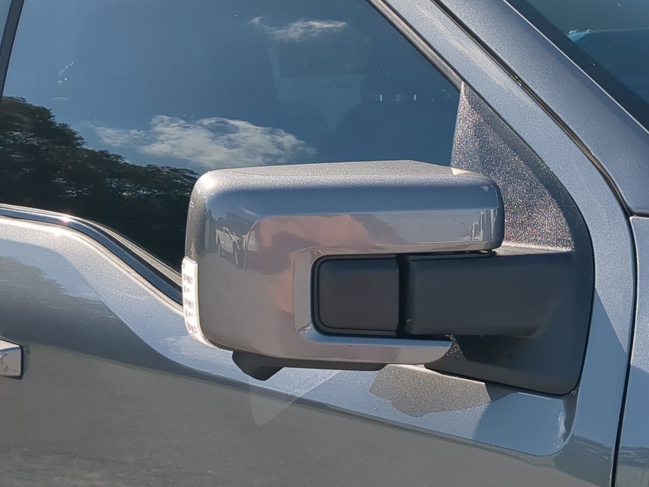 2023 Ford F-150 Lightning LARIAT Appleton WI
