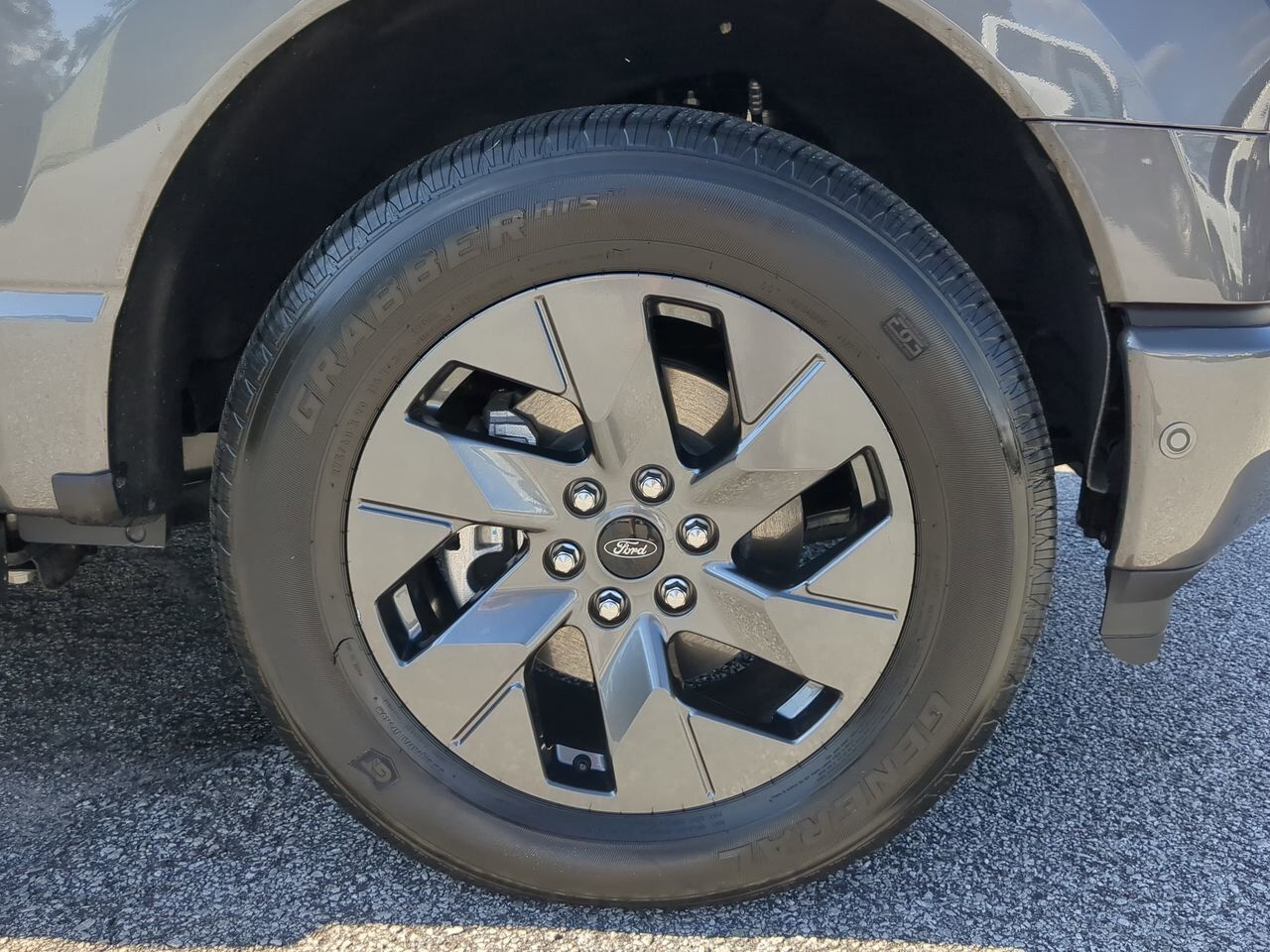 2023 Ford F-150 Lightning LARIAT Appleton WI