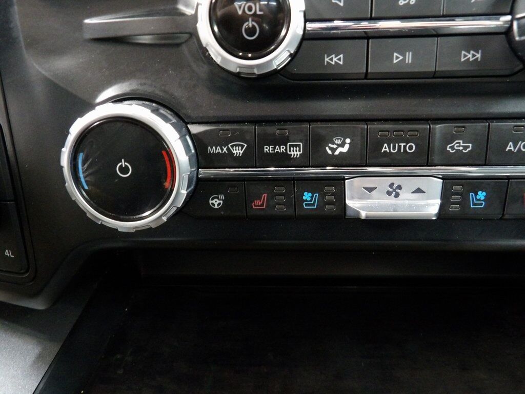 2023 Ford F-250 Super Duty 4x4 Crew Cab Lariat Fond du Lac WI