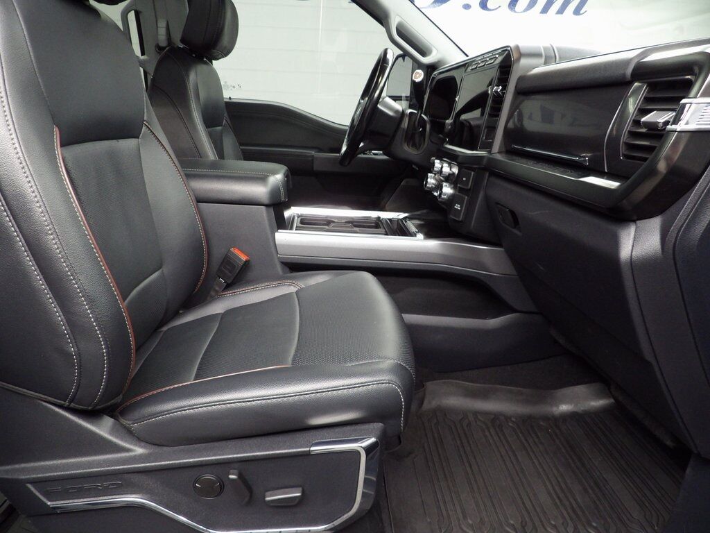 2023 Ford F-250 Super Duty 4x4 Crew Cab Lariat Fond du Lac WI