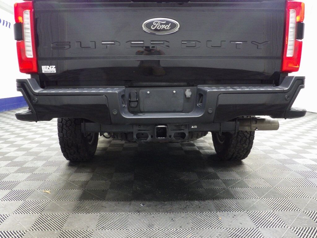 2023 Ford F-250 Super Duty 4x4 Crew Cab Lariat Fond du Lac WI