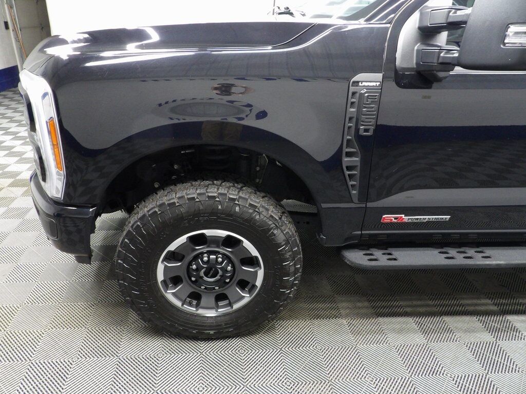 2023 Ford F-250 Super Duty 4x4 Crew Cab Lariat Fond du Lac WI