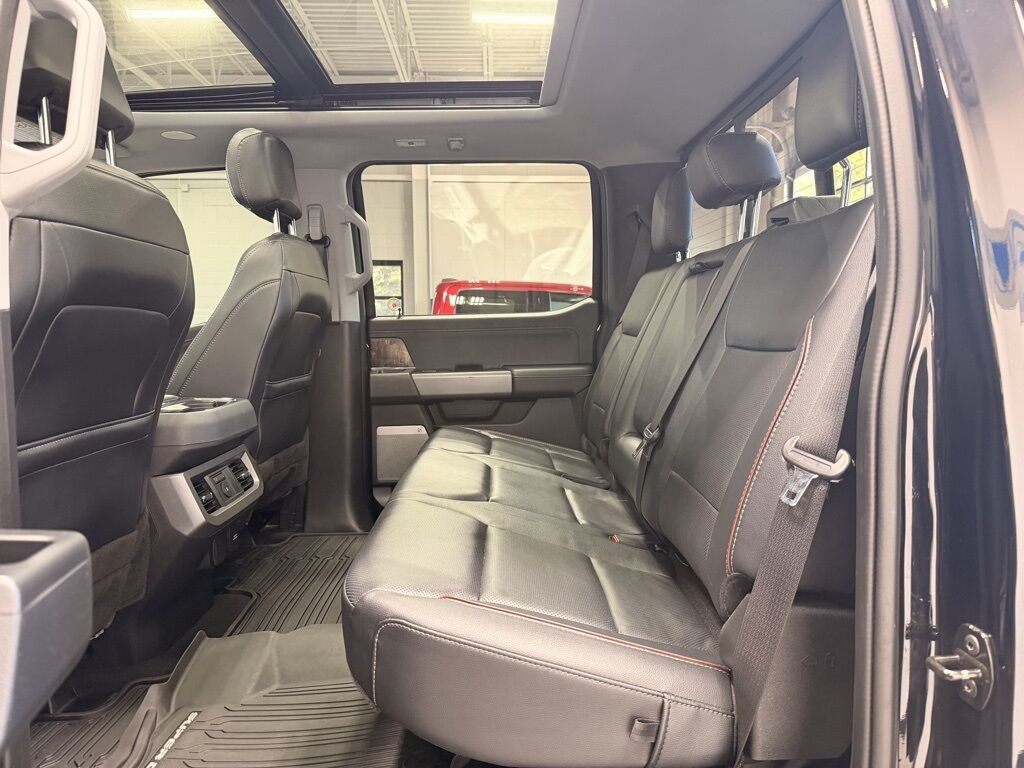 2023 Ford F-250 Super Duty 4x4 Crew Cab Lariat Minocqua WI 2023 Ford F-250 Super Duty 4x4 Crew Cab Lariat Minocqua WI