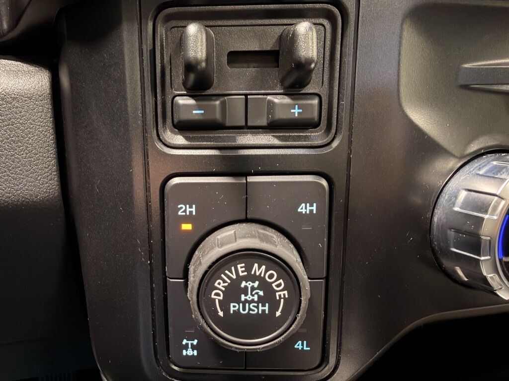 2023 Ford F-250 Super Duty 4x4 Crew Cab Lariat Minocqua WI 2023 Ford F-250 Super Duty 4x4 Crew Cab Lariat Minocqua WI