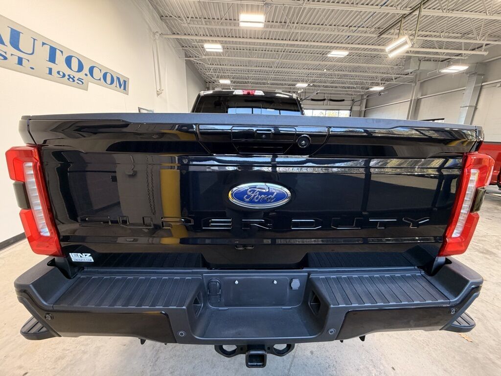 2023 Ford F-250 Super Duty 4x4 Crew Cab Lariat Minocqua WI 2023 Ford F-250 Super Duty 4x4 Crew Cab Lariat Minocqua WI