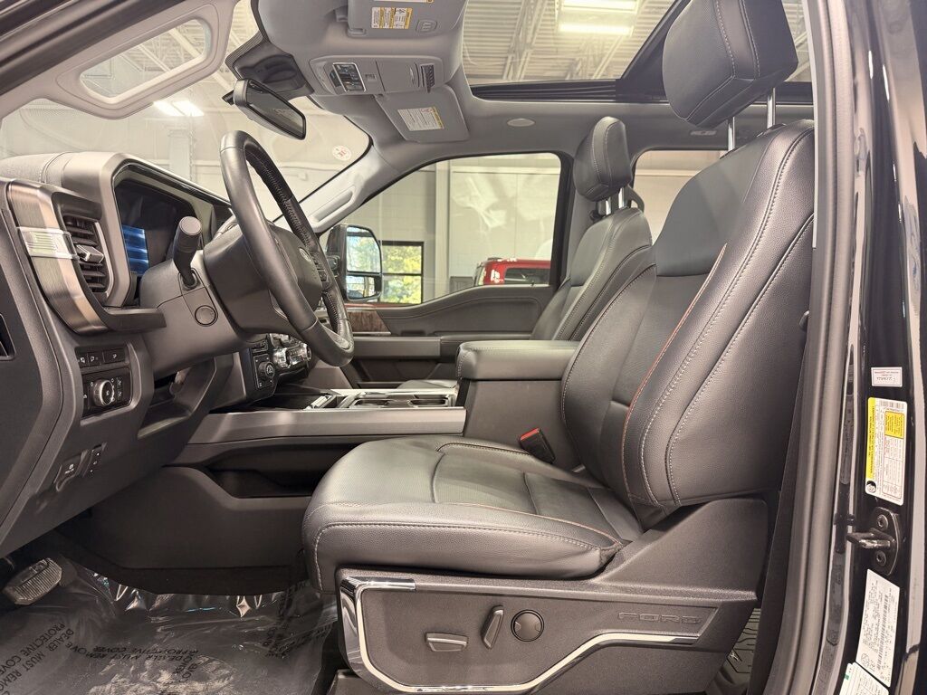 2023 Ford F-250 Super Duty 4x4 Crew Cab Lariat Minocqua WI 2023 Ford F-250 Super Duty 4x4 Crew Cab Lariat Minocqua WI