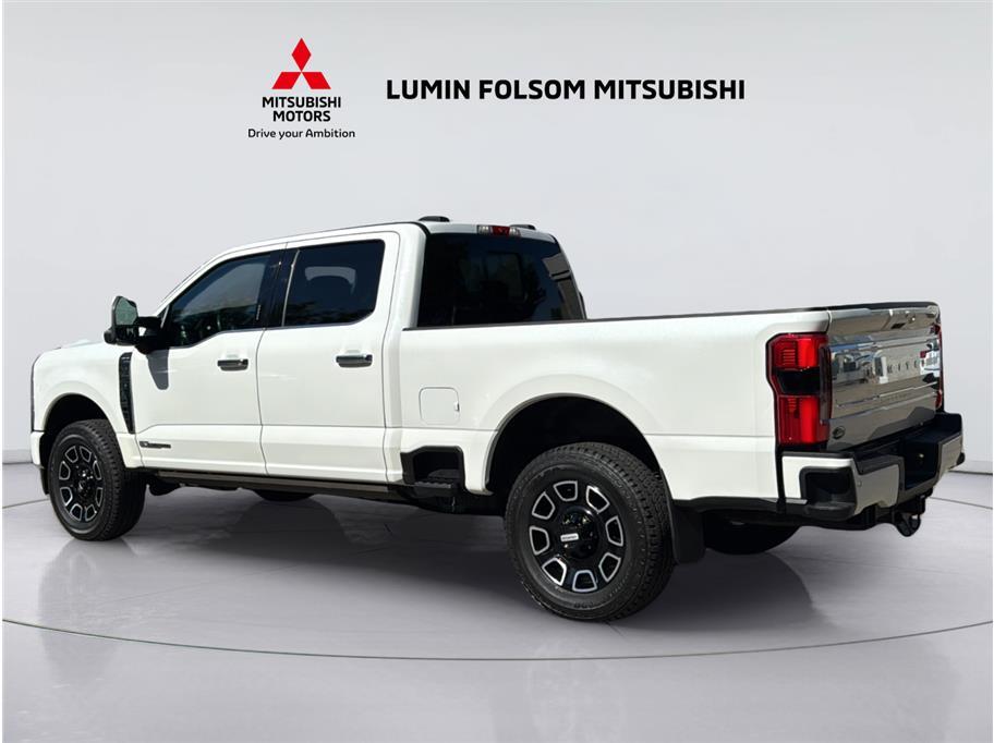 2023 Ford F350 Super Duty Crew Cab Limited Pickup 4D 8 ft 2023 Ford F350 Super Duty Crew Cab Limited Pickup 4D 8 ft
