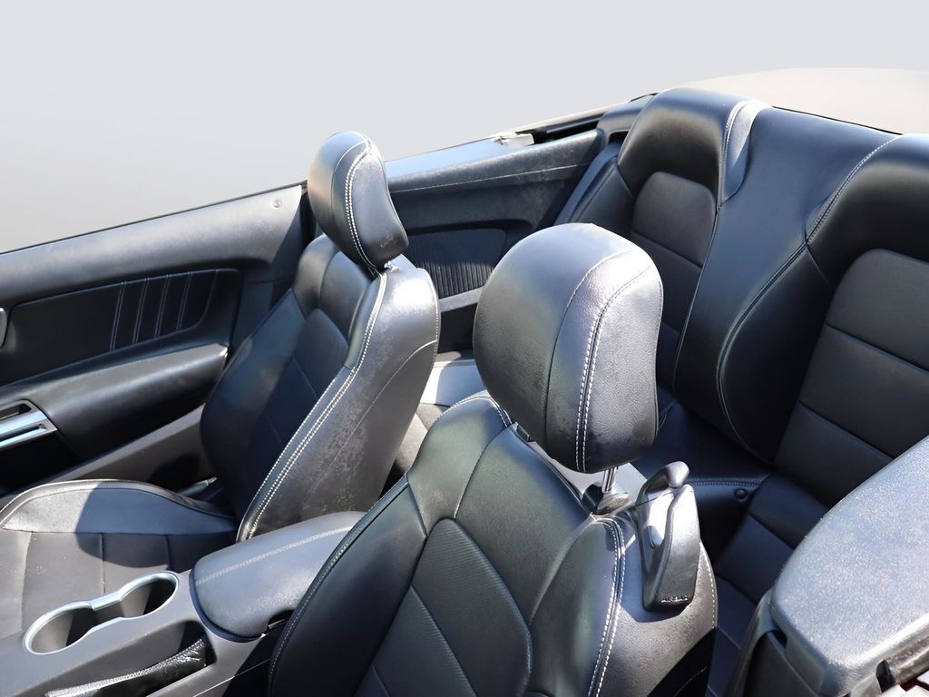 2023 Ford Mustang EcoBoost Premium
