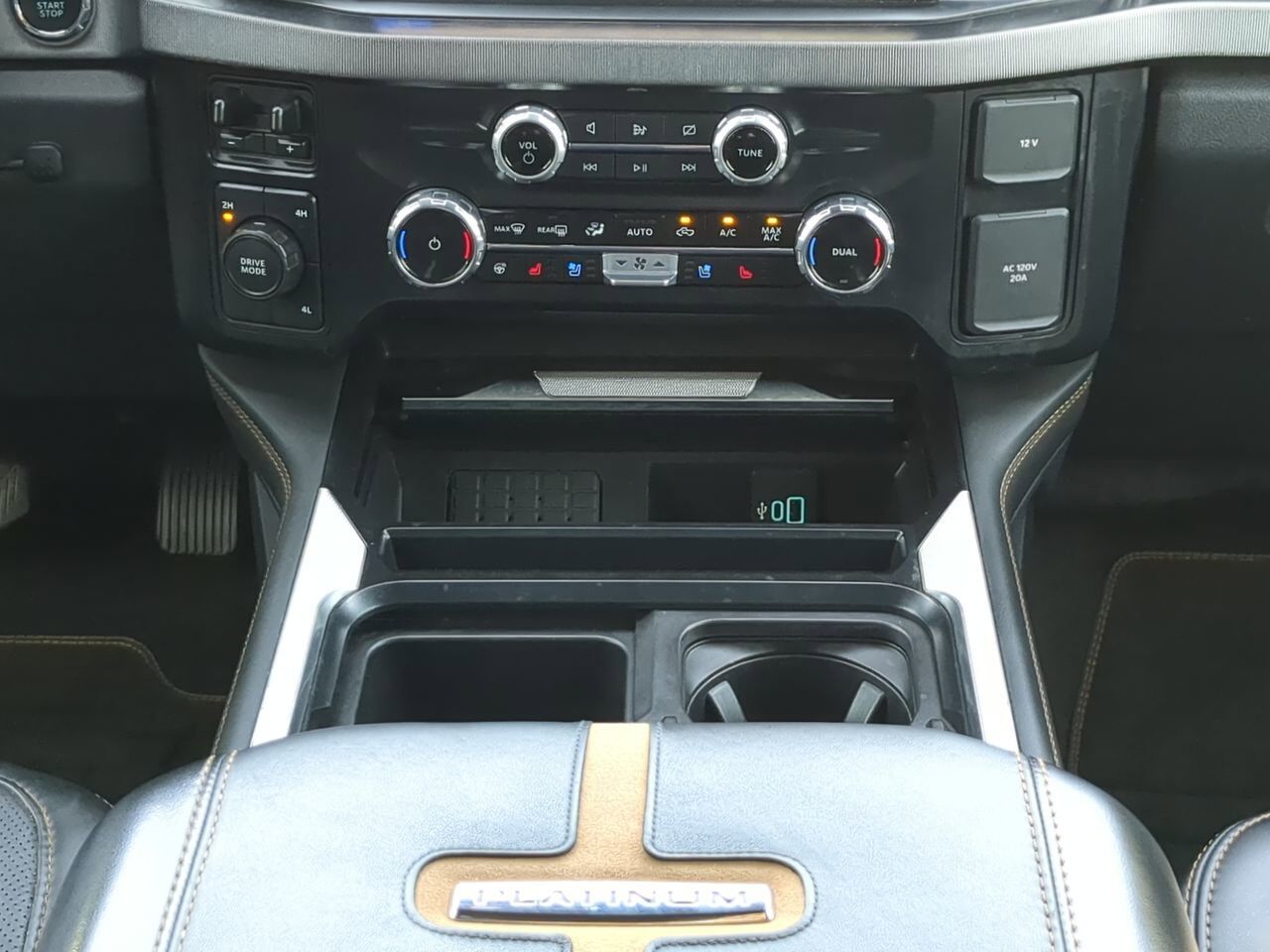 2023 Ford Super Duty F-250 SRW Platinum Appleton WI