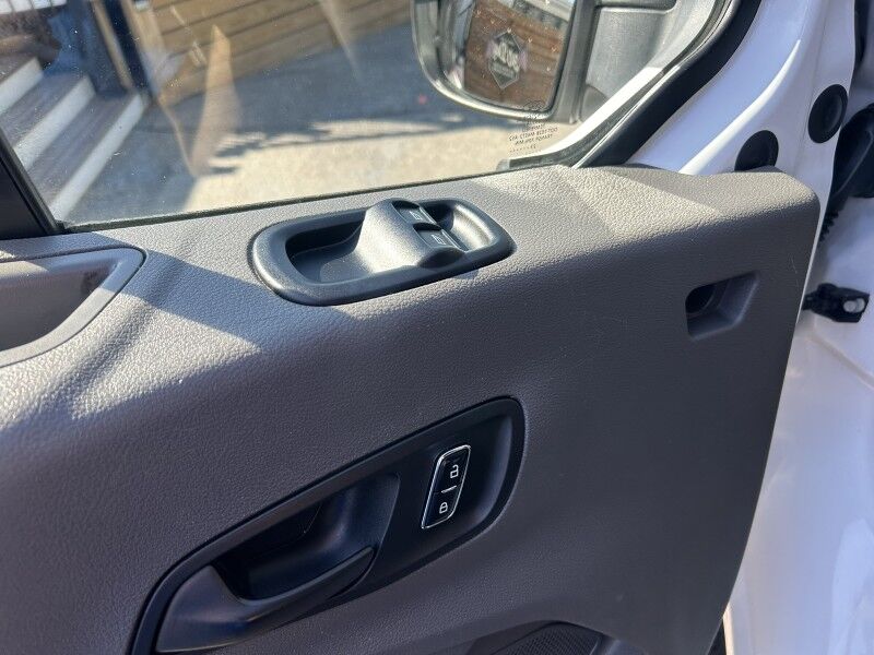 2023 Ford Transit Cargo Van - 1 OWNER - AWD Whitinsville MA 2023 Ford Transit Cargo Van - 1 OWNER - AWD Whitinsville MA