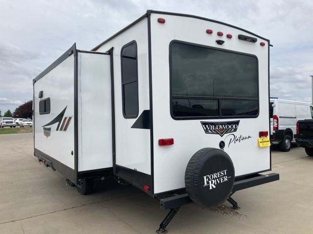 2023 Forest River Wildwood Platinum Watertown SD 2023 Forest River Wildwood Platinum Watertown SD