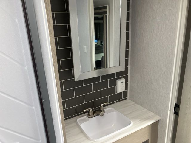 2023 Forest River Wildwood Platinum Watertown SD 2023 Forest River Wildwood Platinum Watertown SD