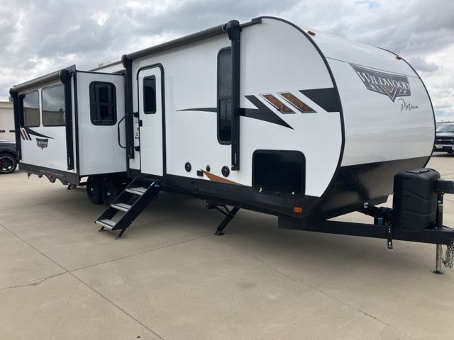 2023 Forest River Wildwood Platinum Watertown SD 2023 Forest River Wildwood Platinum Watertown SD