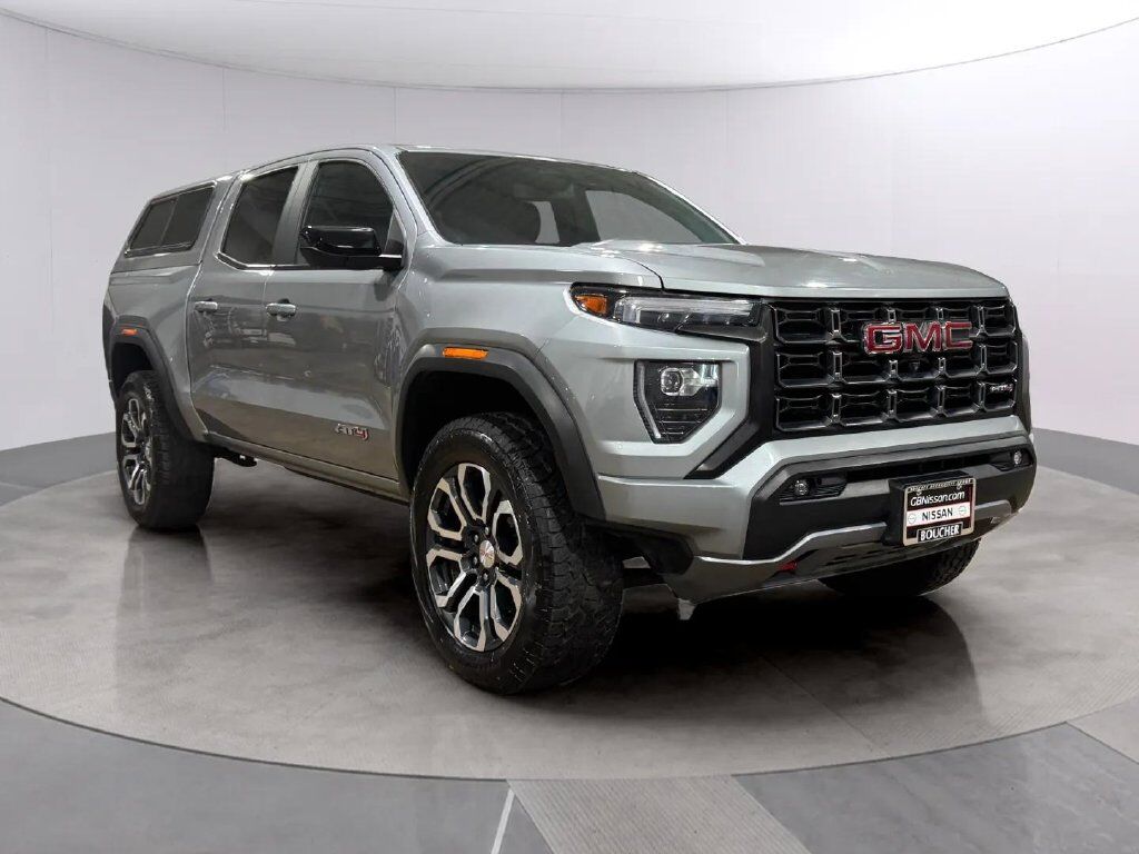 2023 GMC Canyon AT4