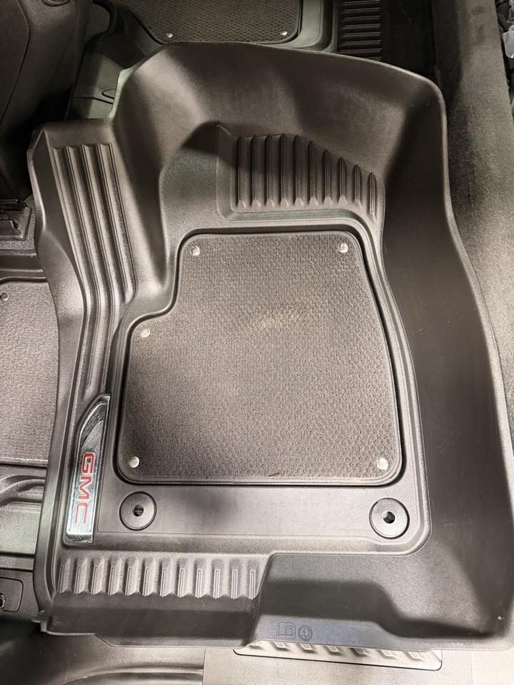 2023 GMC Sierra 1500 4x4 Crew Cab AT4 Minocqua WI 2023 GMC Sierra 1500 4x4 Crew Cab AT4 Minocqua WI