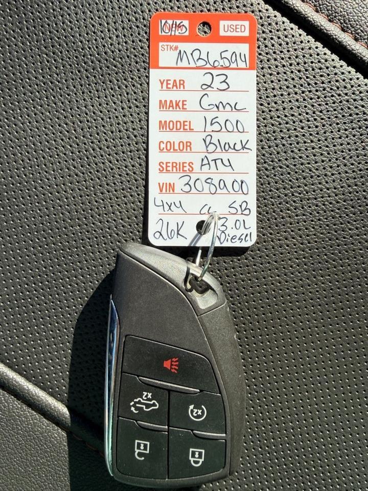 2023 GMC Sierra 1500 4x4 Crew Cab AT4 Minocqua WI 2023 GMC Sierra 1500 4x4 Crew Cab AT4 Minocqua WI