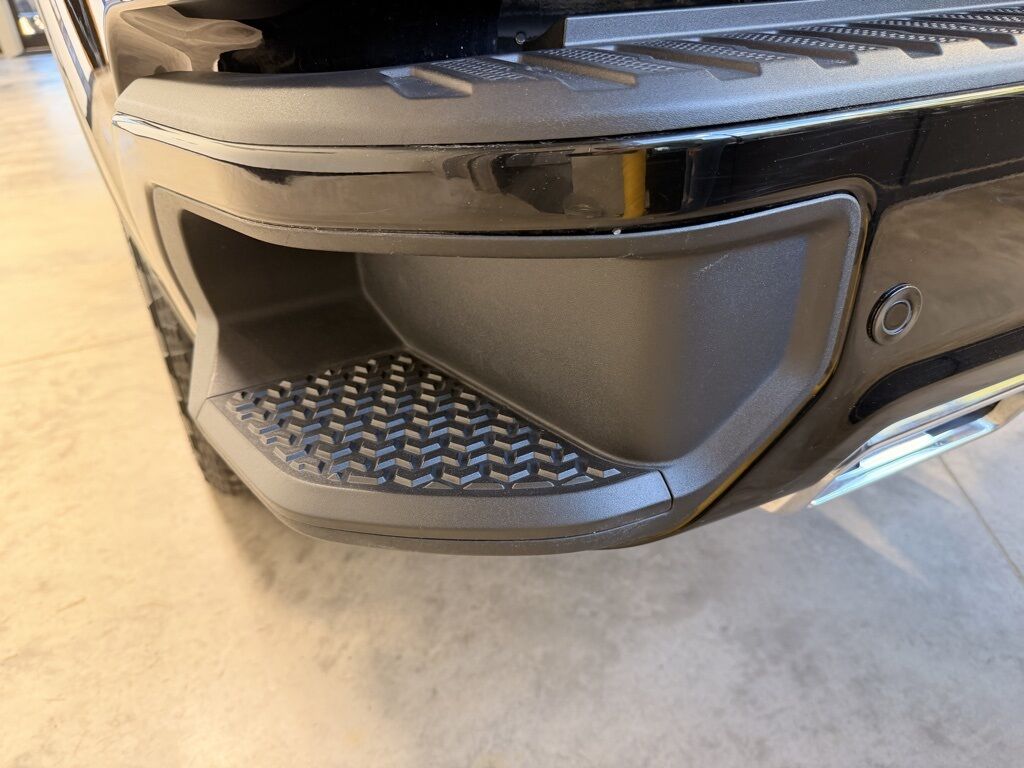 2023 GMC Sierra 1500 4x4 Crew Cab AT4 Minocqua WI 2023 GMC Sierra 1500 4x4 Crew Cab AT4 Minocqua WI