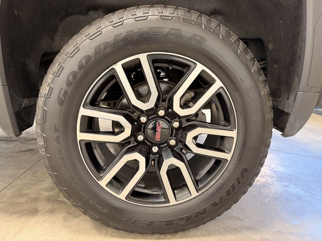 2023 GMC Sierra 1500 4x4 Crew Cab AT4 Minocqua WI 2023 GMC Sierra 1500 4x4 Crew Cab AT4 Minocqua WI