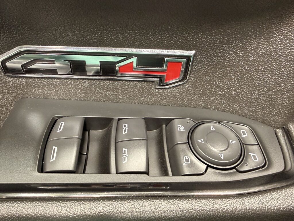 2023 GMC Sierra 1500 4x4 Crew Cab AT4 Minocqua WI 2023 GMC Sierra 1500 4x4 Crew Cab AT4 Minocqua WI