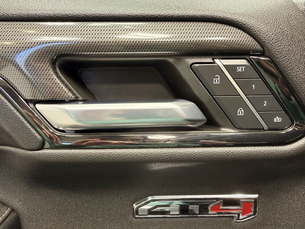 2023 GMC Sierra 1500 4x4 Crew Cab AT4 Minocqua WI 2023 GMC Sierra 1500 4x4 Crew Cab AT4 Minocqua WI