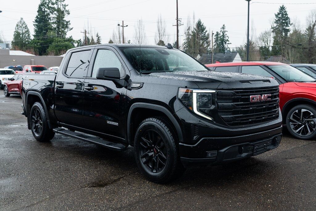 2023 GMC Sierra 1500 Elevation