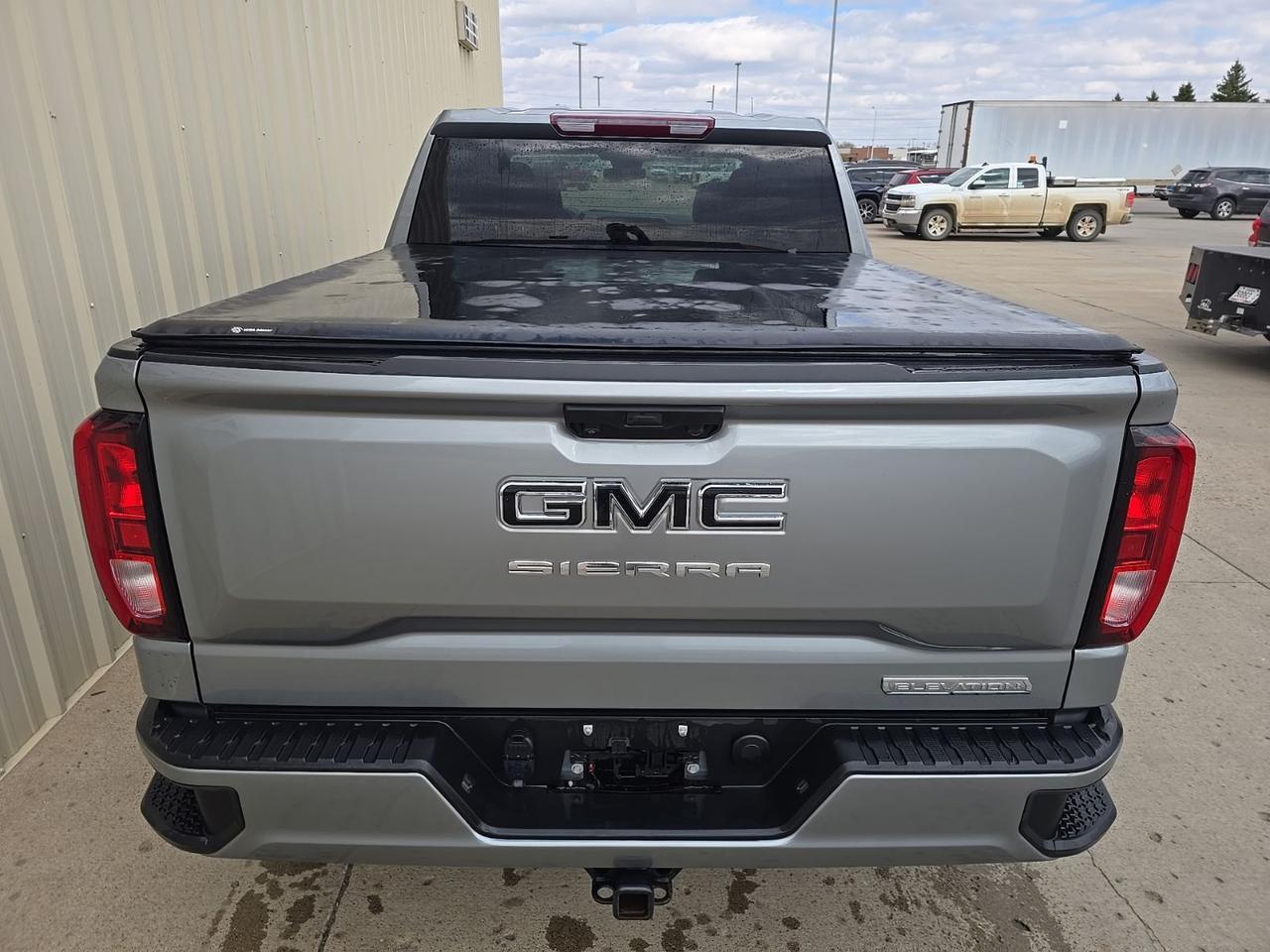 2023 GMC Sierra 1500 Elevation Watertown SD 2023 GMC Sierra 1500 Elevation Watertown SD