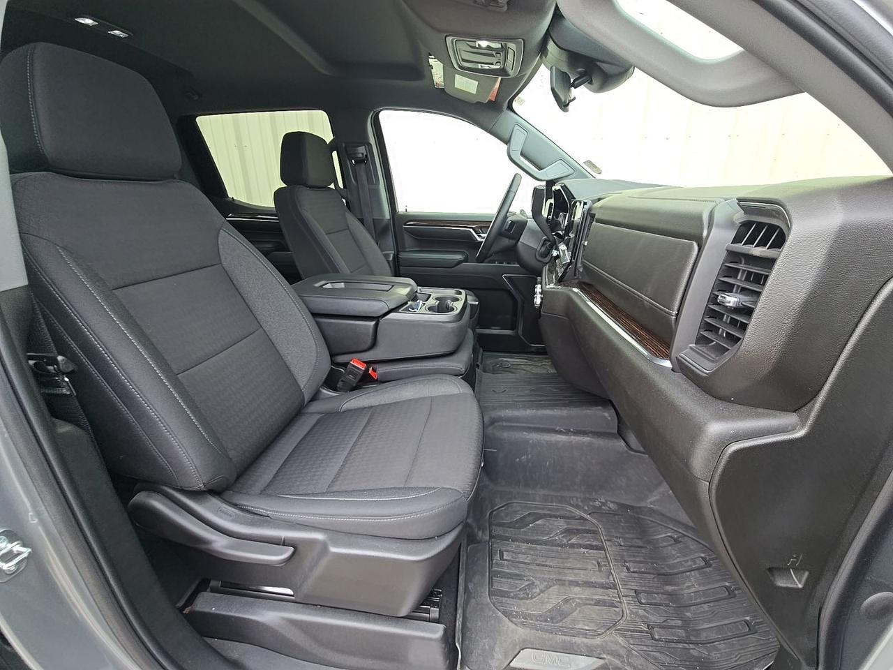 2023 GMC Sierra 1500 Elevation Watertown SD 2023 GMC Sierra 1500 Elevation Watertown SD