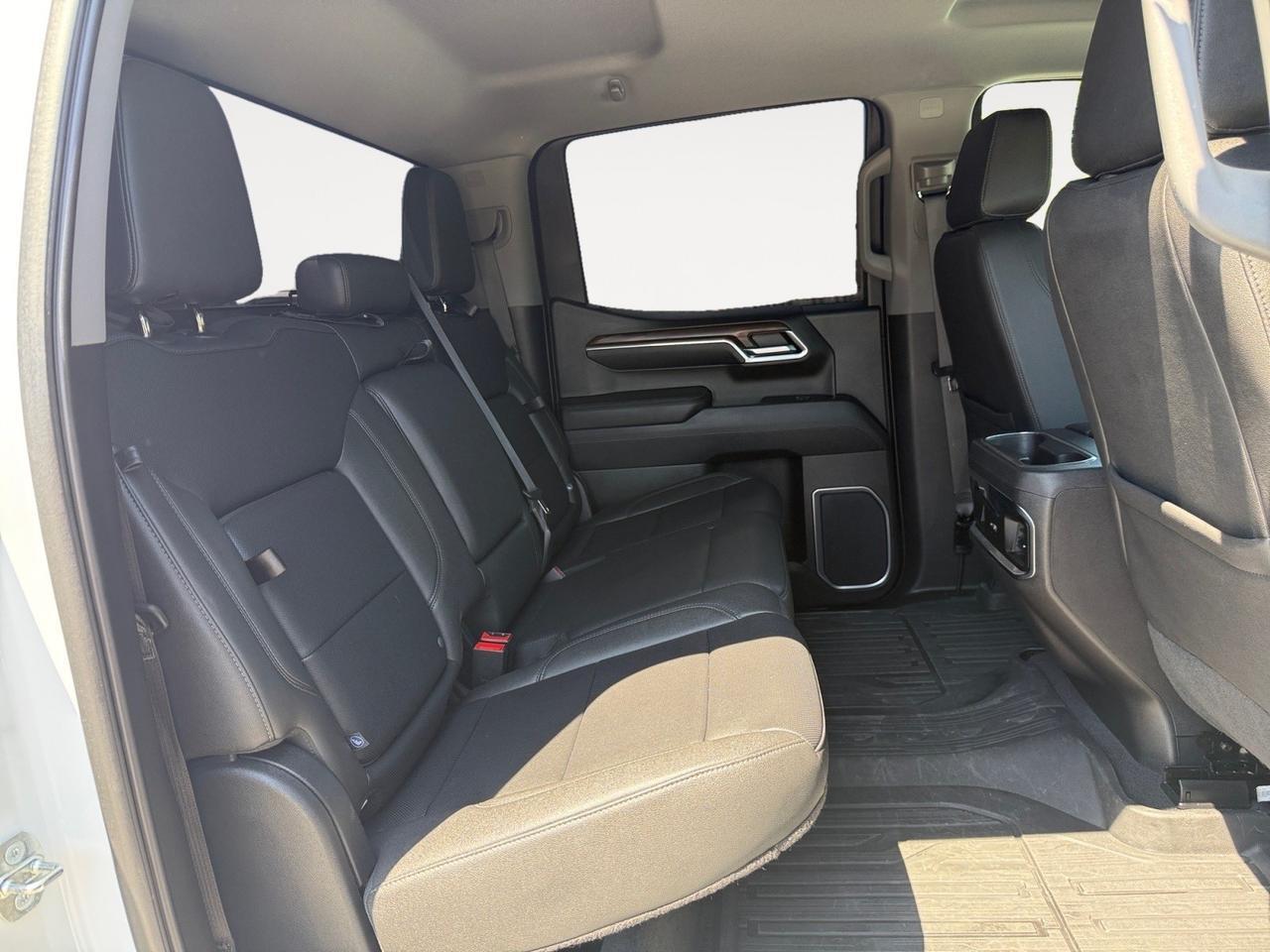 2023 GMC Sierra 1500 SLT, HEATED/VENTILATED SEATS, BOSE SPEAKERS, POWER FOLDING MIRRORS, TOW PACKAGE, TOW HOOKS, BED LINER, REMOTE START, APPLE CARPLAY/ANDROID AUTO, CLEAN CARFAX! Norfolk VA 2023 GMC Sierra 1500 SLT, HEATED/VENTILATED SEATS, BOSE SPEAKERS, POWER FOLDING MIRRORS, TOW PACKAGE, TOW HOOKS, BED LINER, REMOTE START, APPLE CARPLAY/ANDROID AUTO, CLEAN CARFAX! Norfolk VA