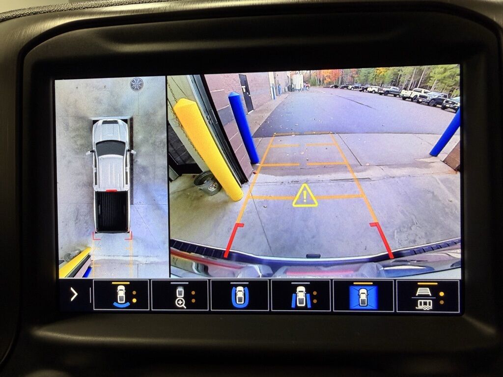 2023 GMC Sierra 2500HD 4x4 Crew Cab AT4 Minocqua WI 2023 GMC Sierra 2500HD 4x4 Crew Cab AT4 Minocqua WI