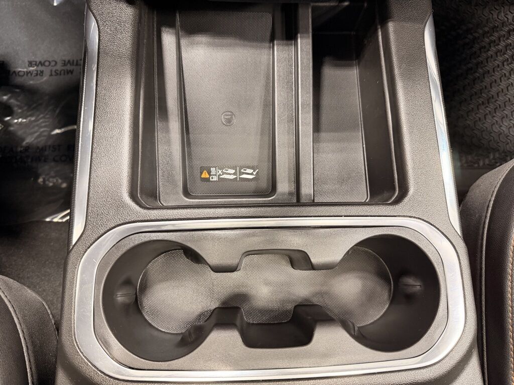 2023 GMC Sierra 2500HD 4x4 Crew Cab AT4 Minocqua WI 2023 GMC Sierra 2500HD 4x4 Crew Cab AT4 Minocqua WI