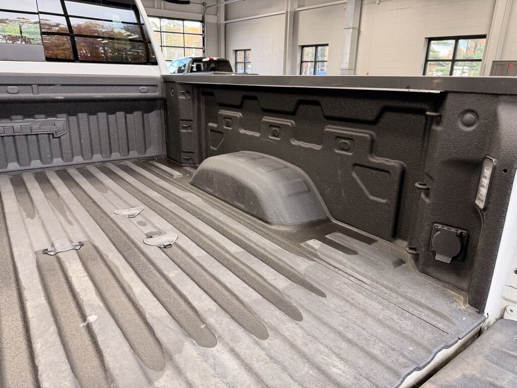 2023 GMC Sierra 2500HD 4x4 Crew Cab AT4 Minocqua WI 2023 GMC Sierra 2500HD 4x4 Crew Cab AT4 Minocqua WI