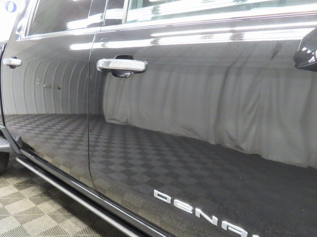 2023 GMC Sierra 2500HD 4x4 Crew Cab Denali Fond du Lac WI 2023 GMC Sierra 2500HD 4x4 Crew Cab Denali Fond du Lac WI