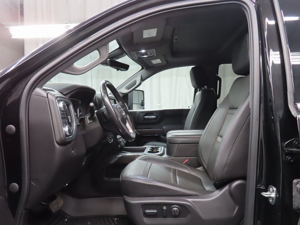 2023 GMC Sierra 2500HD 4x4 Crew Cab Denali Fond du Lac WI 2023 GMC Sierra 2500HD 4x4 Crew Cab Denali Fond du Lac WI